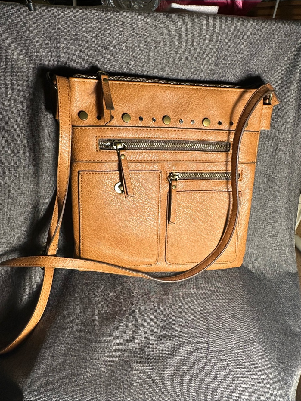 Crossbody Bag in Tan - Classic Everyday Style
